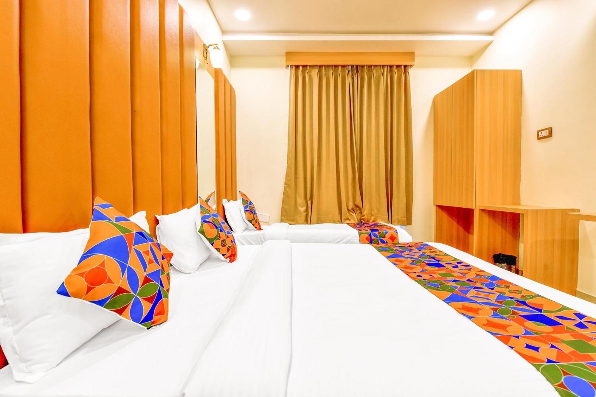 Fabexpress Mewar Shine Hotel Udaipur Exterior photo